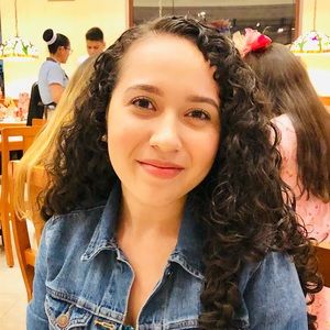 Meet your Posher, Sierra